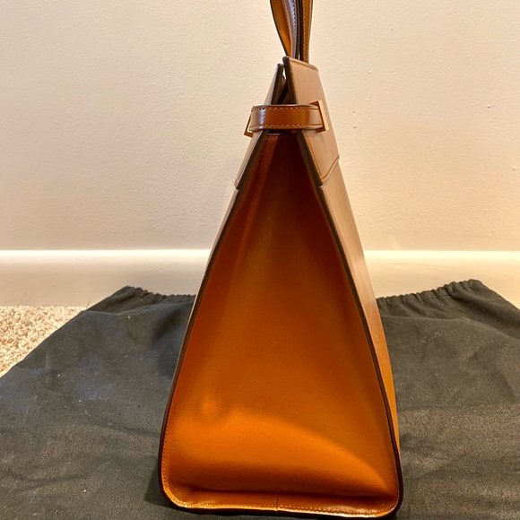 **SOLD** Saint Laurent Medium Manhattan Brick Leather Tote - Picture 6 of 12